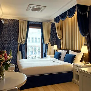 Sleepwalker Boutique Hotell